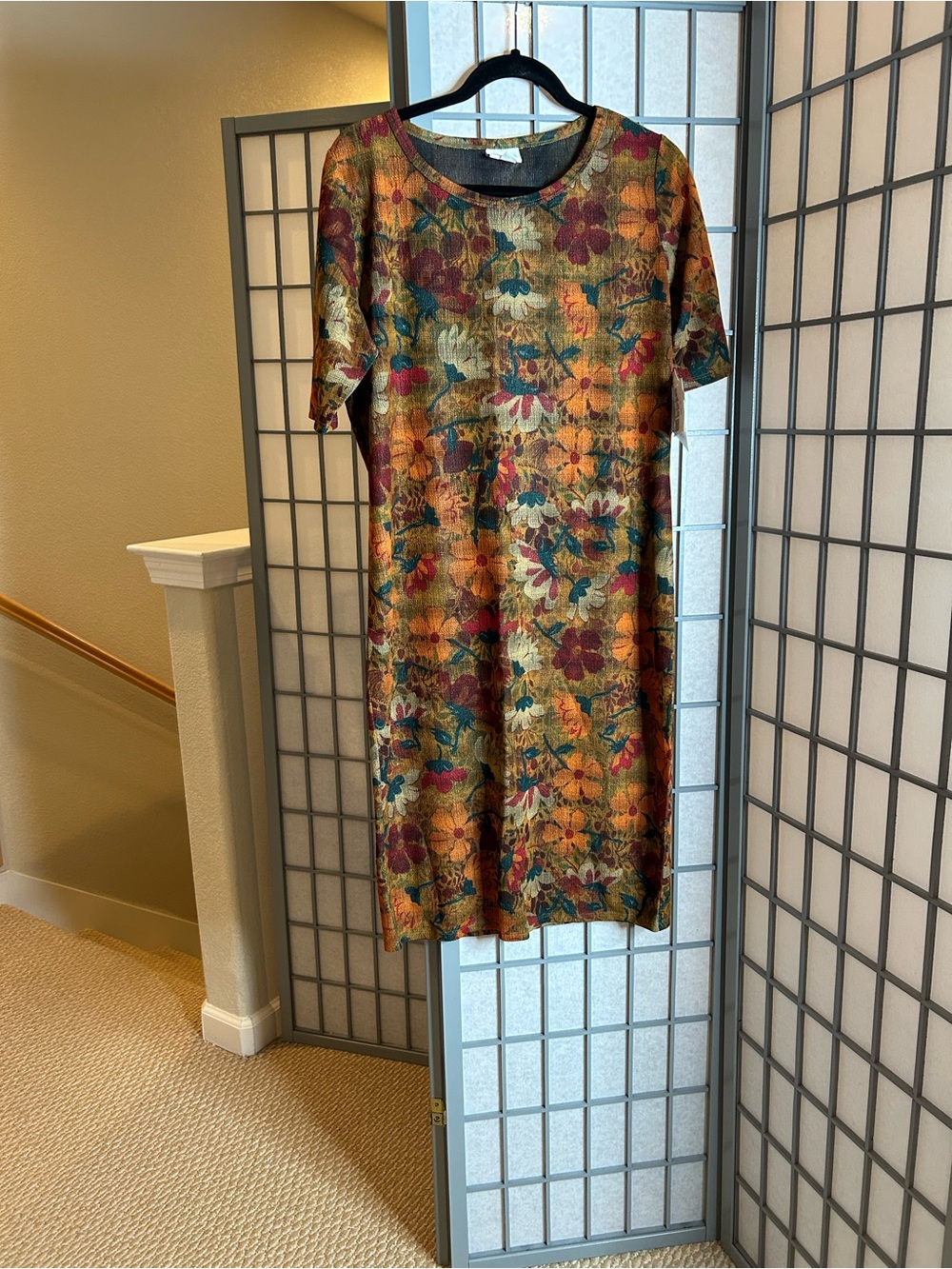 NWT LuLaRoe Julia Floral Shift Dress in Multicolor in Jacquard